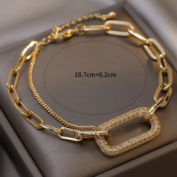 Rhinestone Decor Bracelet - Picture 4 of 4